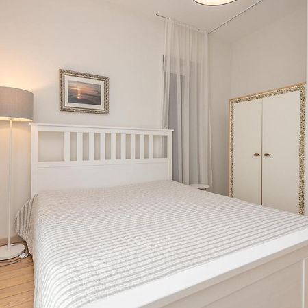 Kunigiskes Apartment Паланга Экстерьер фото
